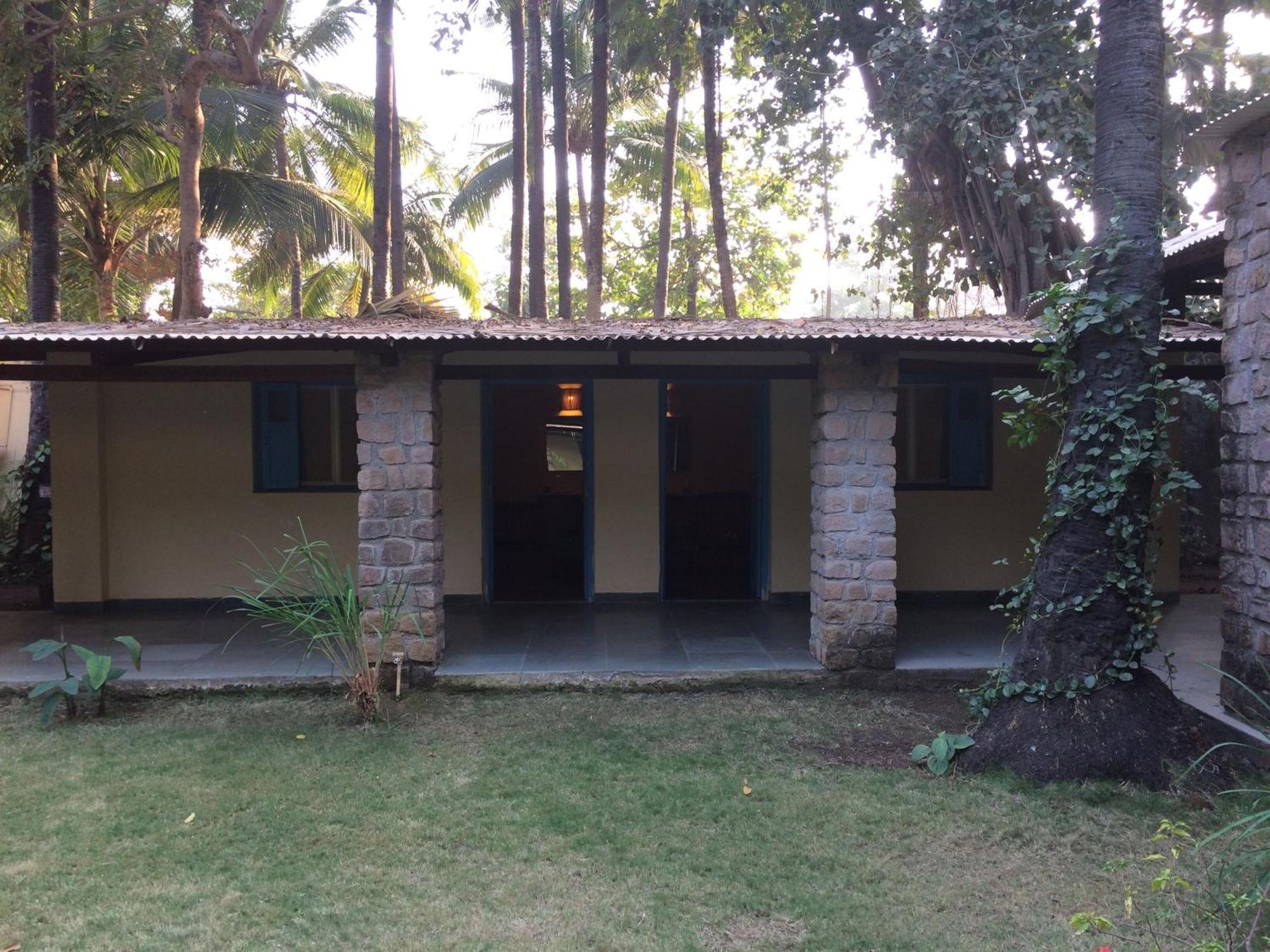 Manoribel, Mumbai